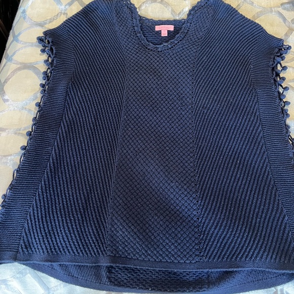 Navy Lilly Pulitzer poncho - Picture 2 of 4